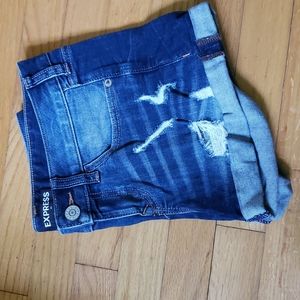 Express Rolled Hem Distressed Low Rose Shortie
